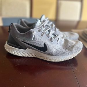 Mens nike odyssey react, size 10.5